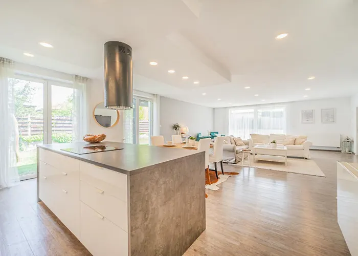 Sara S Bazenem A Infrasaunou Na Kraji Prahy Willa Zbuzany