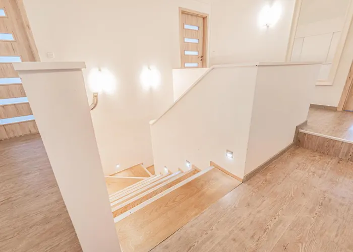 Sara S Bazenem A Infrasaunou Na Kraji Prahy