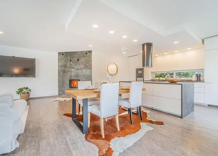 Villa Sara S Bazenem A Infrasaunou Na Kraji Prahy *